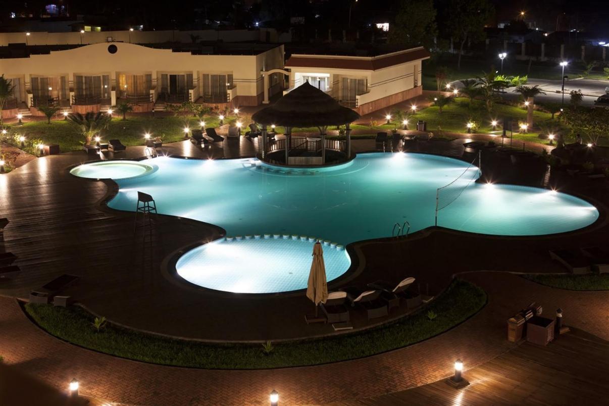 Hotel Ledger Plaza Bangui Ngoại thất bức ảnh